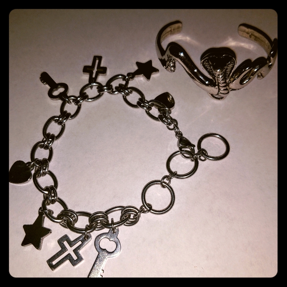 2 stainless bracelets, super cute!